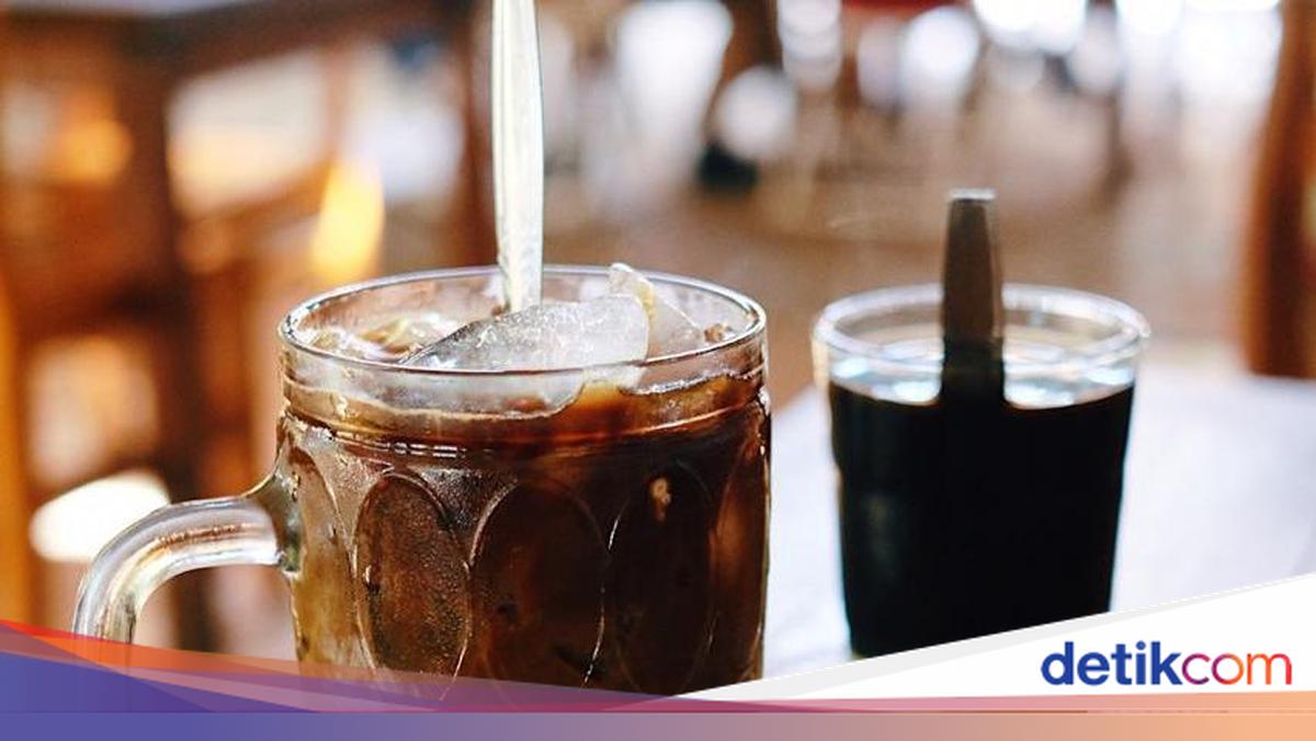 Kopi Tukiran: Santapan Kopi yang Menghidupkan Pagi di Cilacap